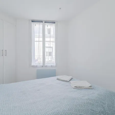 Sejour Cosy - Proche Gare & Centre - Futuroscope 3 Apartamento